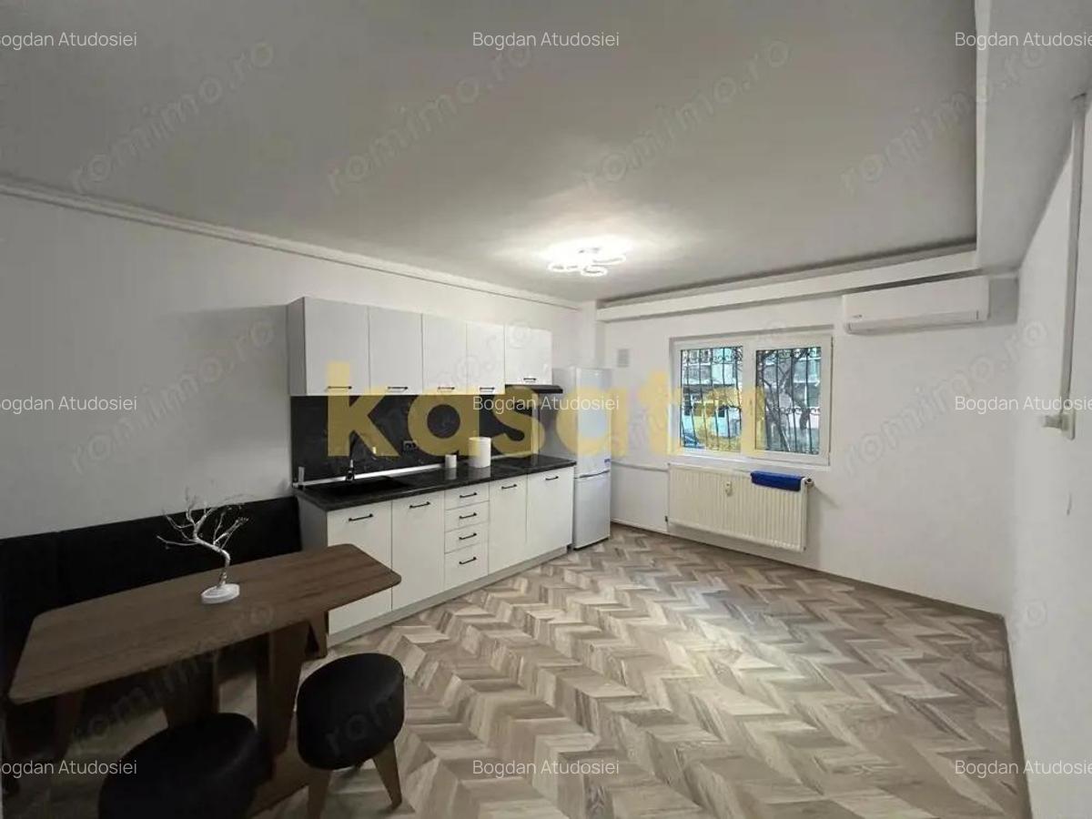 OPORTUNITATE | APARTAMENT 3 CAMERE | EROII REVOLUTIEI | BLOC 1990 - 1