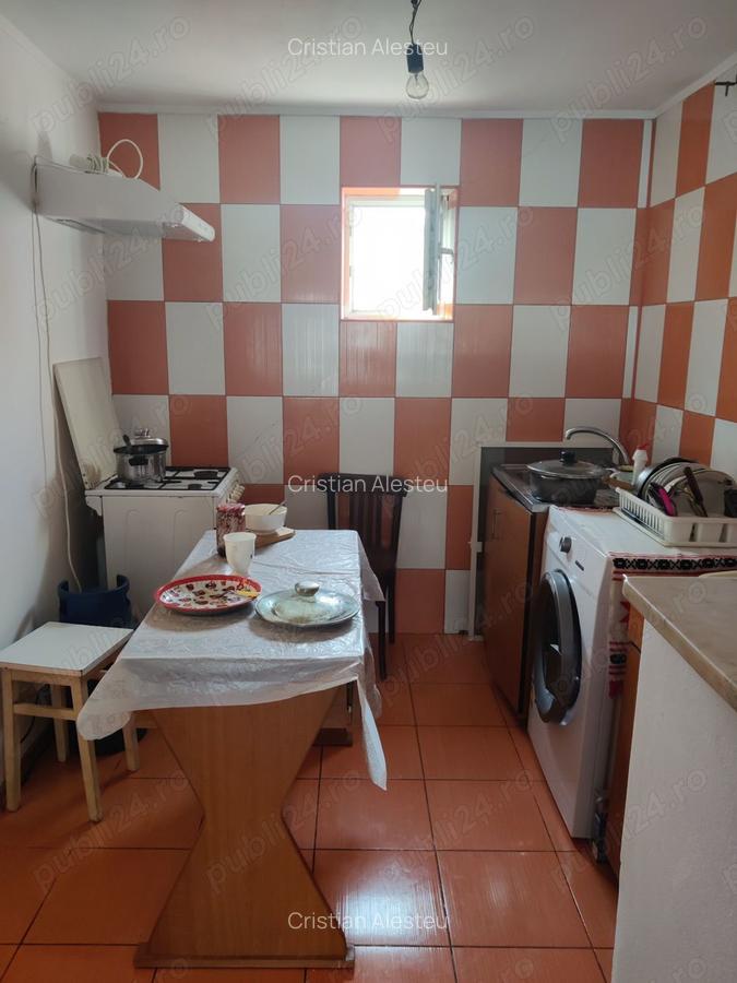 Vind casa in com Ungheni - 7