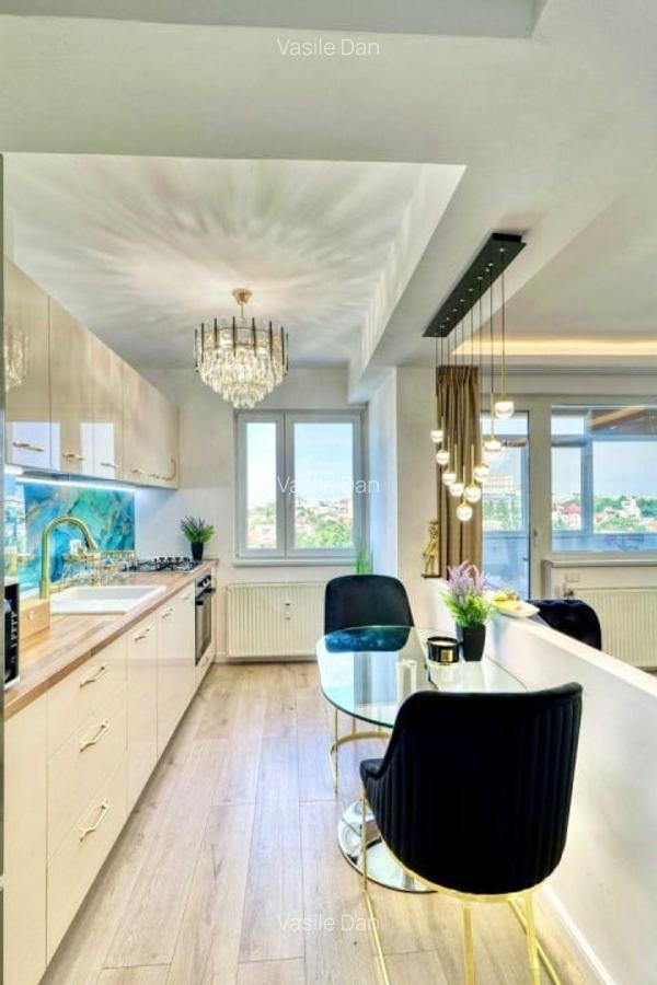 2 Camere Unirii - Tribunal | Renovat | Balcon | Etaj - 14