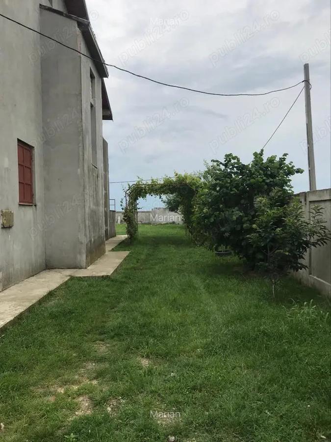 Casa de vanzare Lehliu-Gara, sat Razvani. - 2