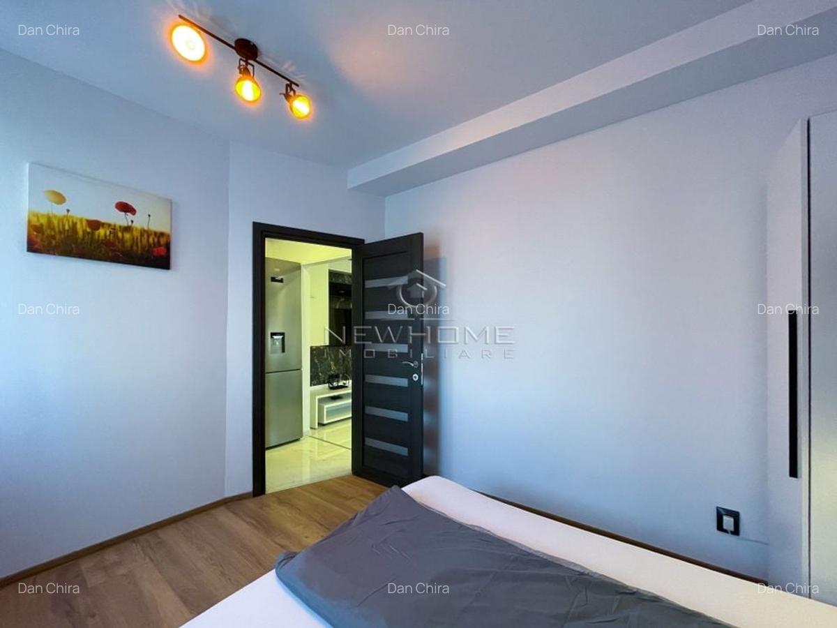 Apartament de închiriat cu 3 camere,  zona Iris - 4