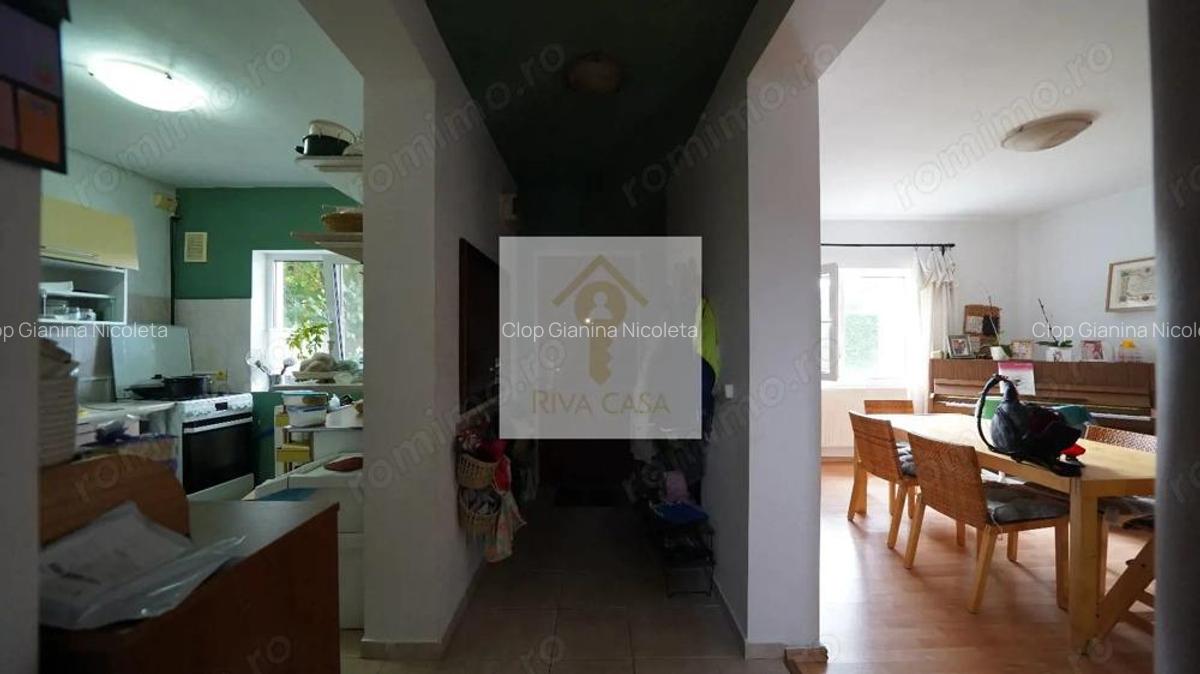 Vila P+E cu 3 dormitoare + garaj, teren 331 mp Cartier Europa - 2