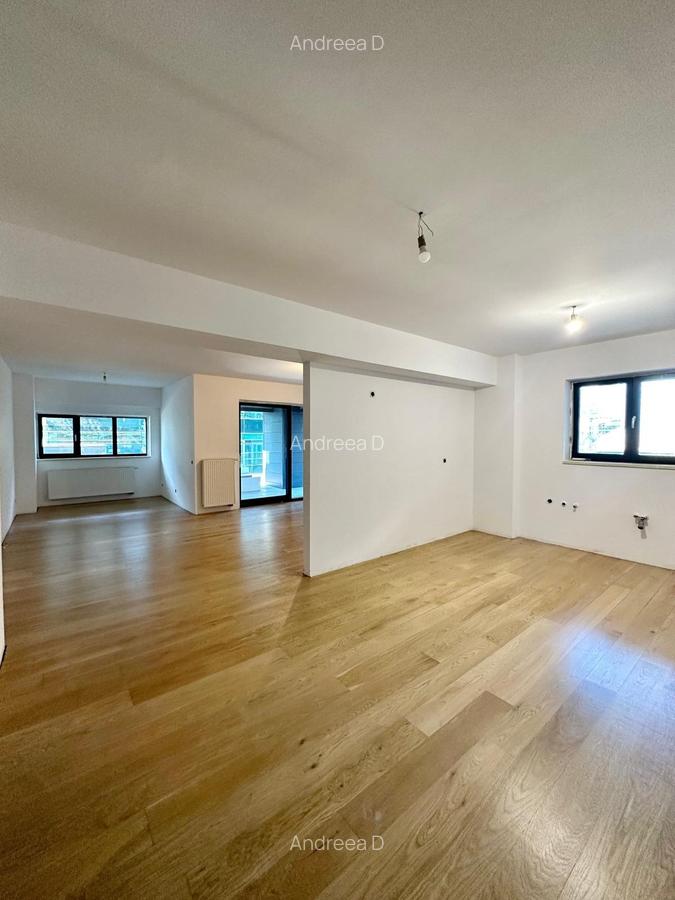 Apartament cu 3 camere decomandat în Barbu Văcărescu - 1