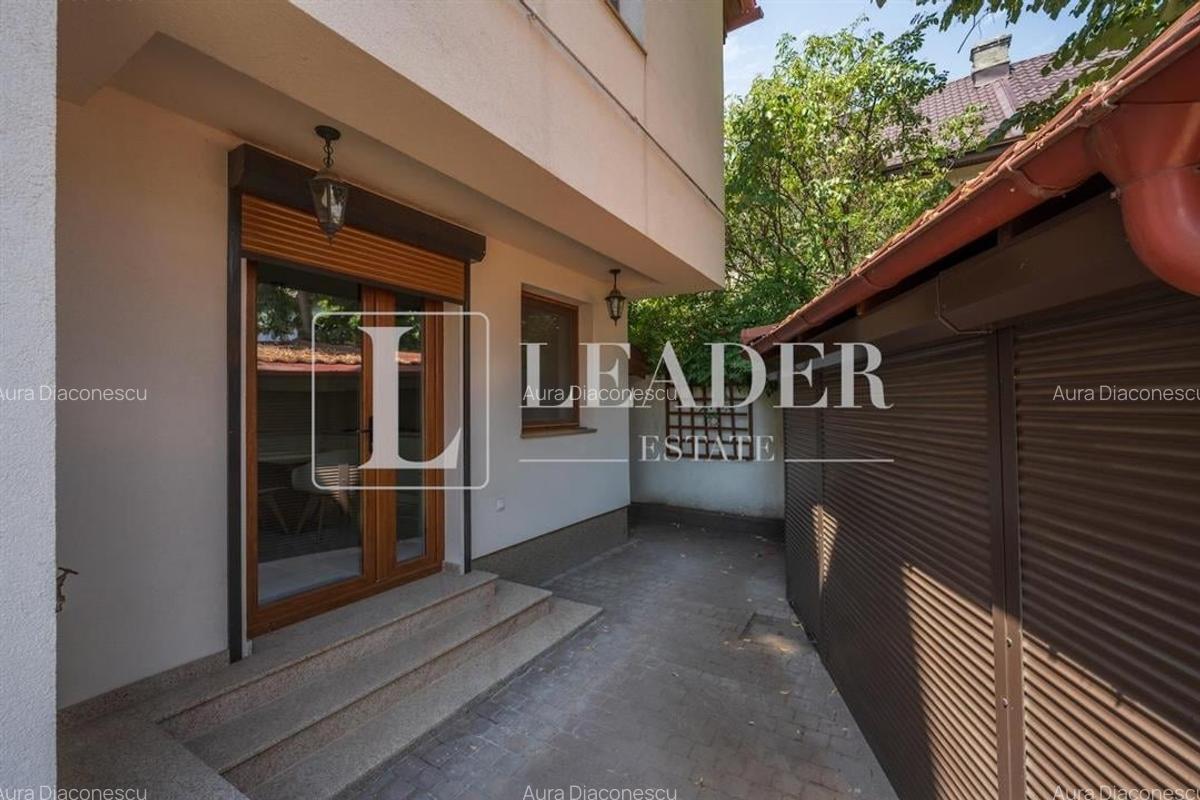 Vanzare vila consolidata si renovata | Parcul Circului - 29