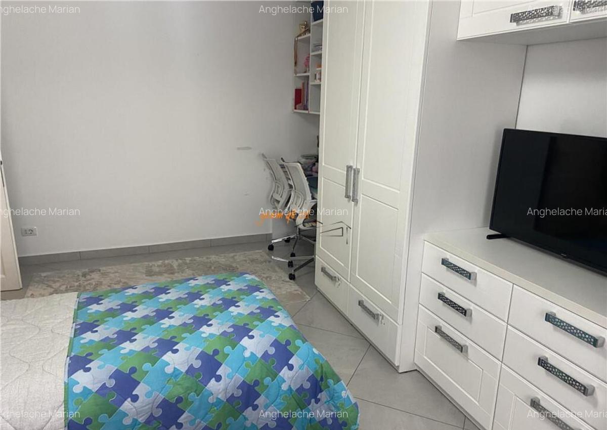 Apartament 2 camere ,54 mp, zona Mausoleu Sud - supermarket - 5