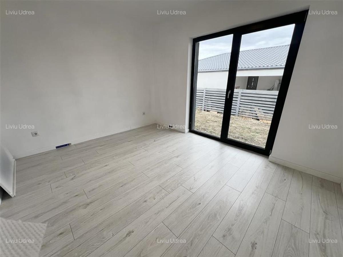 Casa individuala Cristian incalzire in pardoseala si garaj - 14