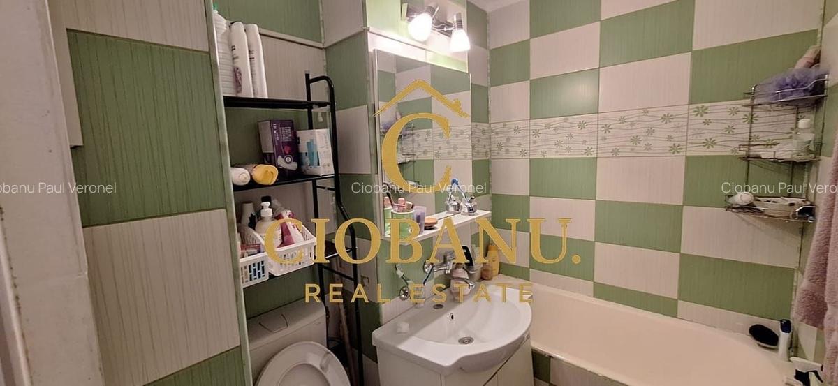 Apartament 3 camere ETAJ 1 de vanzare zona Craiovita Noua - 4