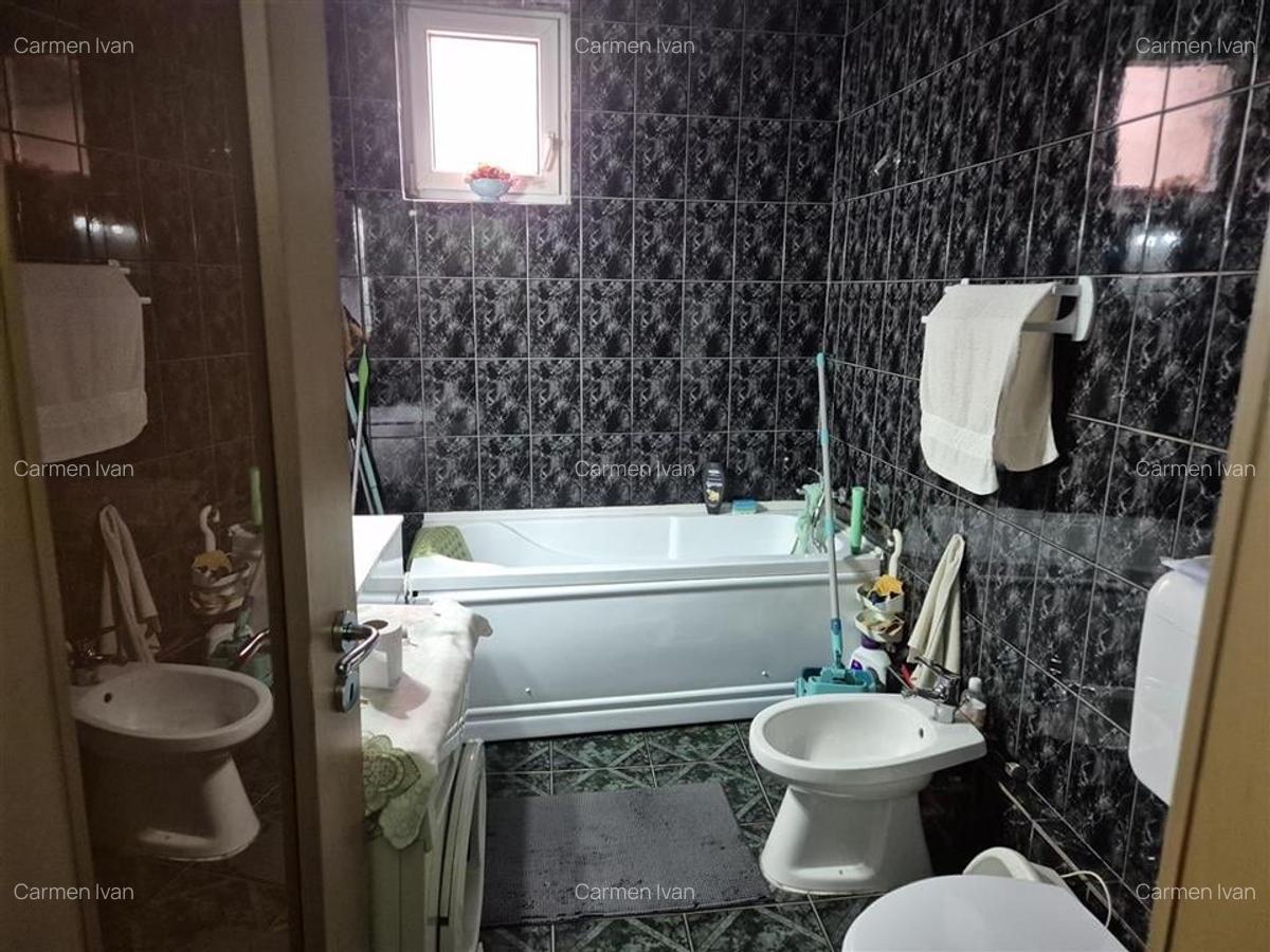 Casa 4 camere + spatiu comercial 55 mp, zona centrala - 5