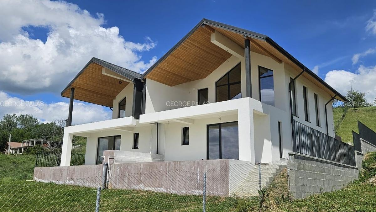 CASA BELVEDERE TARGOVISTE - 4