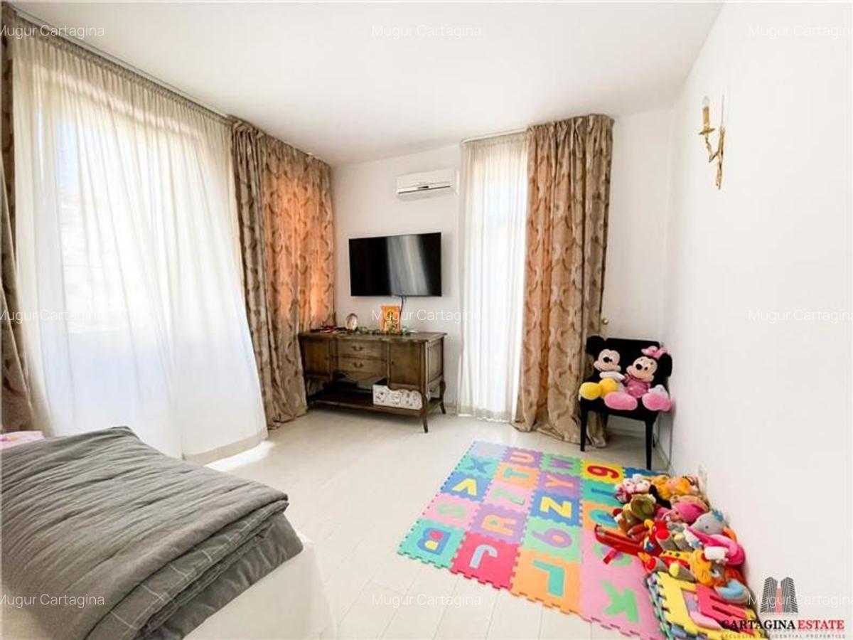 Vila eleganta / Mark Twain / Cambrige /Jolie Ville / COMISION 0 - 25