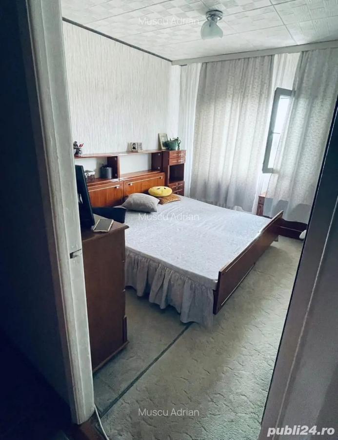 De vanzare apartament decomandat cu 3 camere - 3