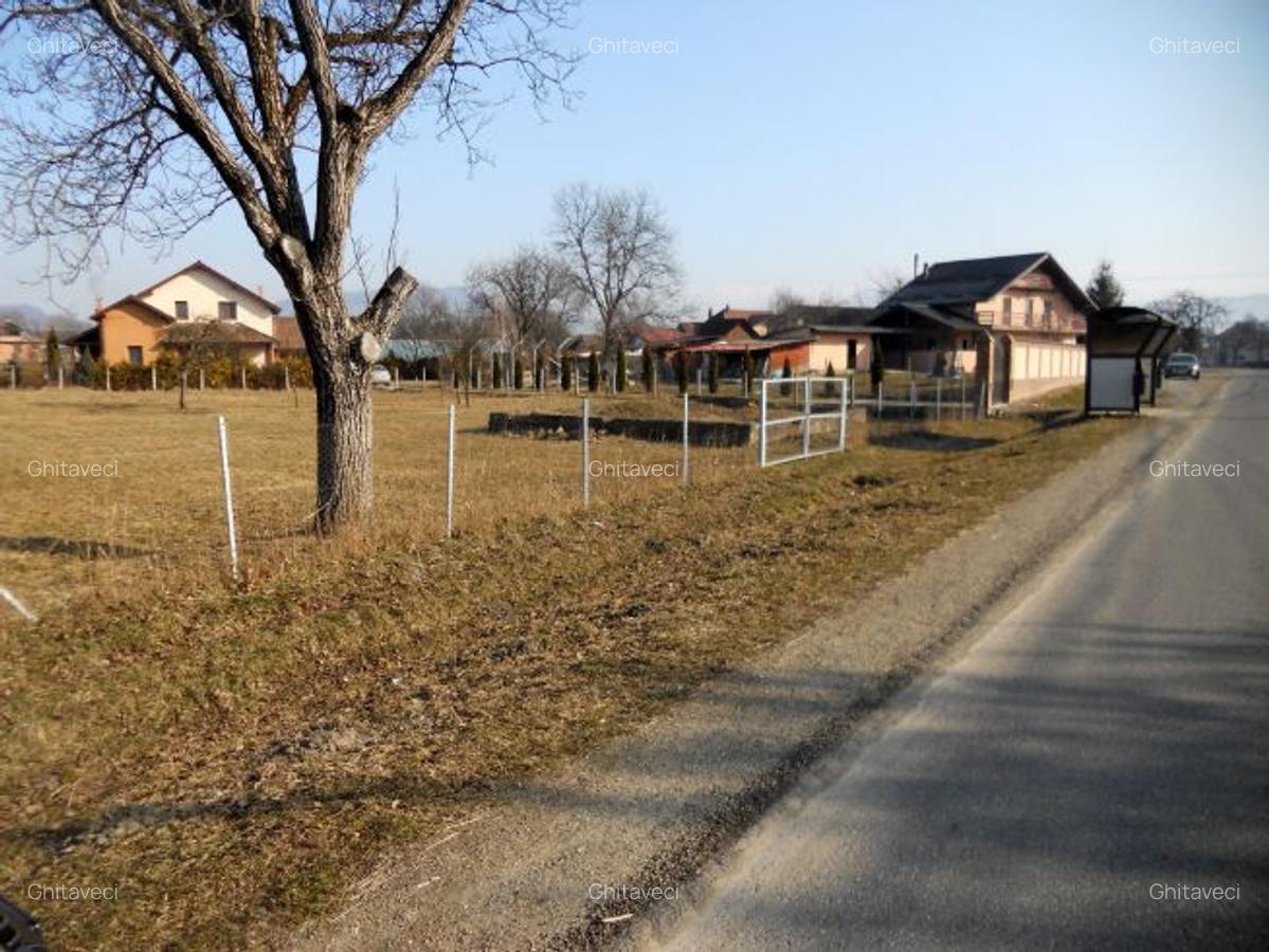 Loc de casa 1600 mp front 32 metri ULTRACENTRAL loc .Craciunesti - 7