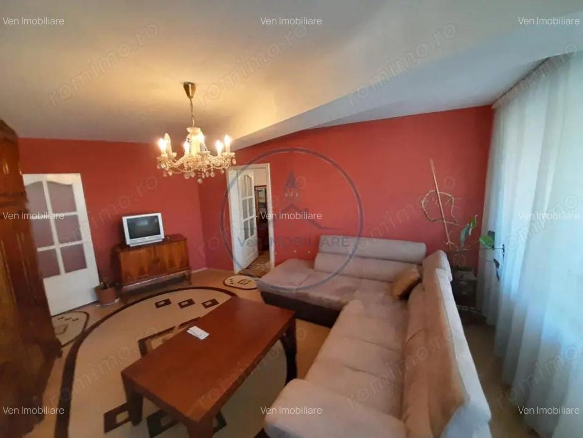 Apartament 4 camere,etajul 2,zona Petru Rares - 1