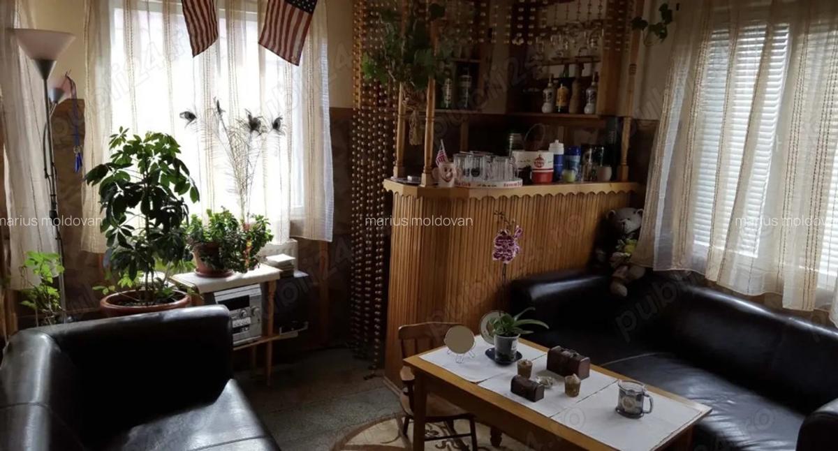 Casa de vanzare, 7 camere, Bra?ov - 6 Casa de vanzare, 7 camere, Bra?ov - 6