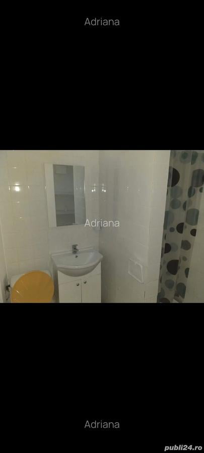 Inchiriez camera la curte zona Auchan Vitan - 4