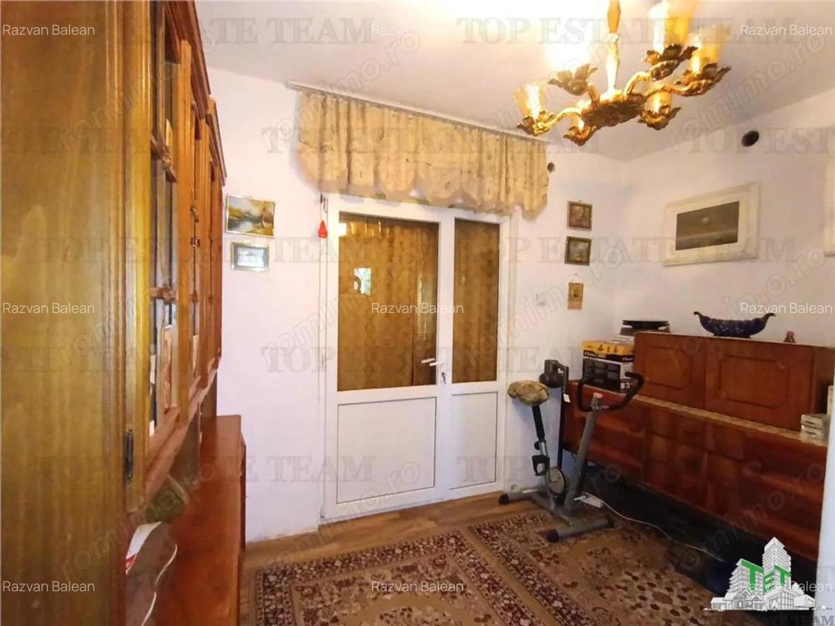 Casa, gradina si curte intrun peisaj de poveste, aici in Slanic Prahova, unde aerul este curat si tu - 11