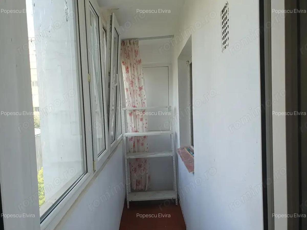 Vanzare 3 camere-decomandat-5 din 10-Dr Taberei-V Ialomitei-liber-bl 75-reabilitat-2 balcoane - 13