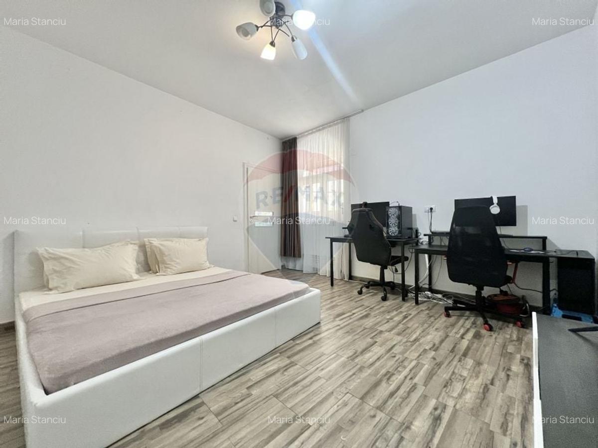 Parter de casa + teren, Badea Cartan nr. 52/ STEFAN CEL MARE - 19