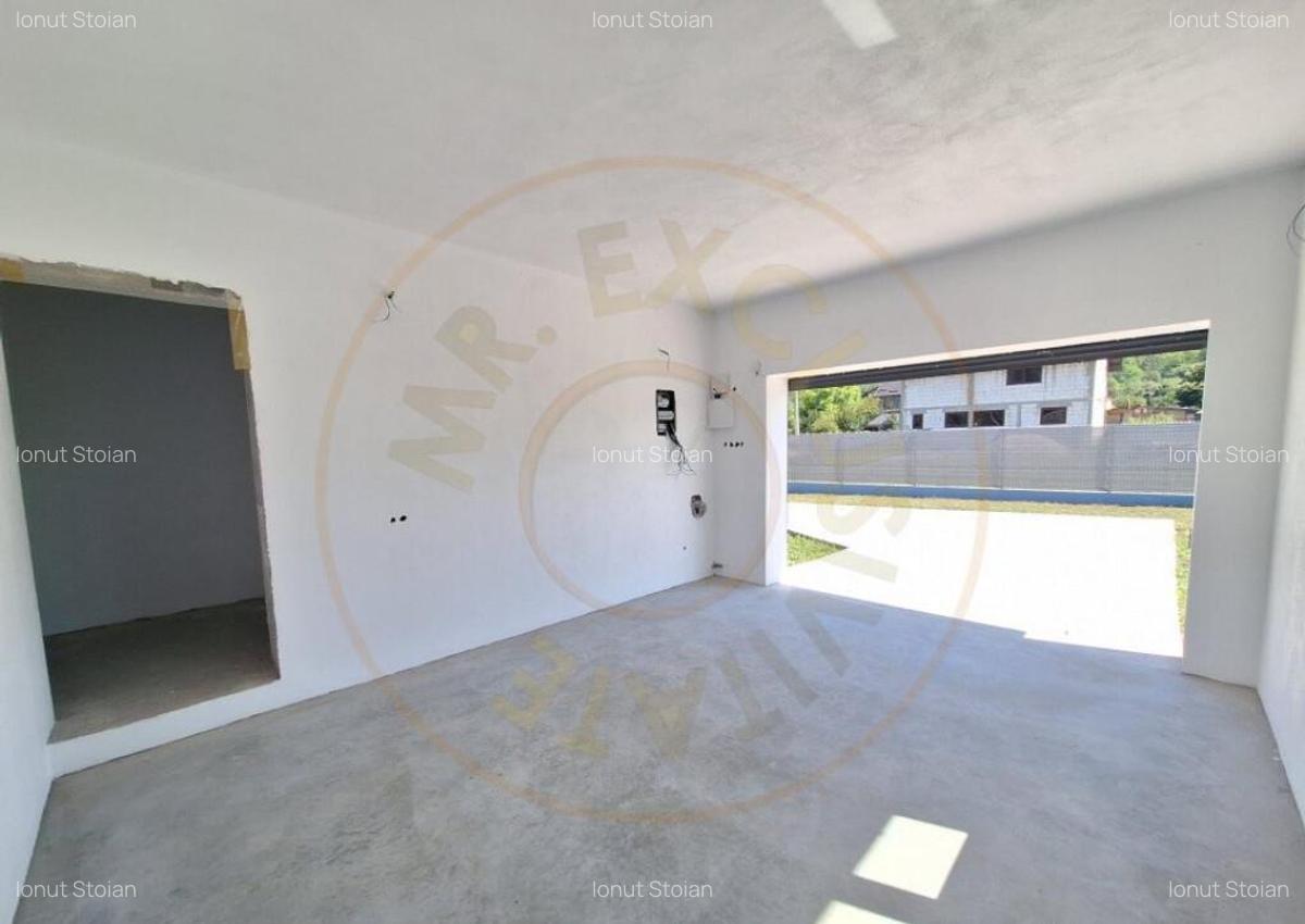 Casa de vanzare in Draganu-Arge?, priveli?te de povest - 14