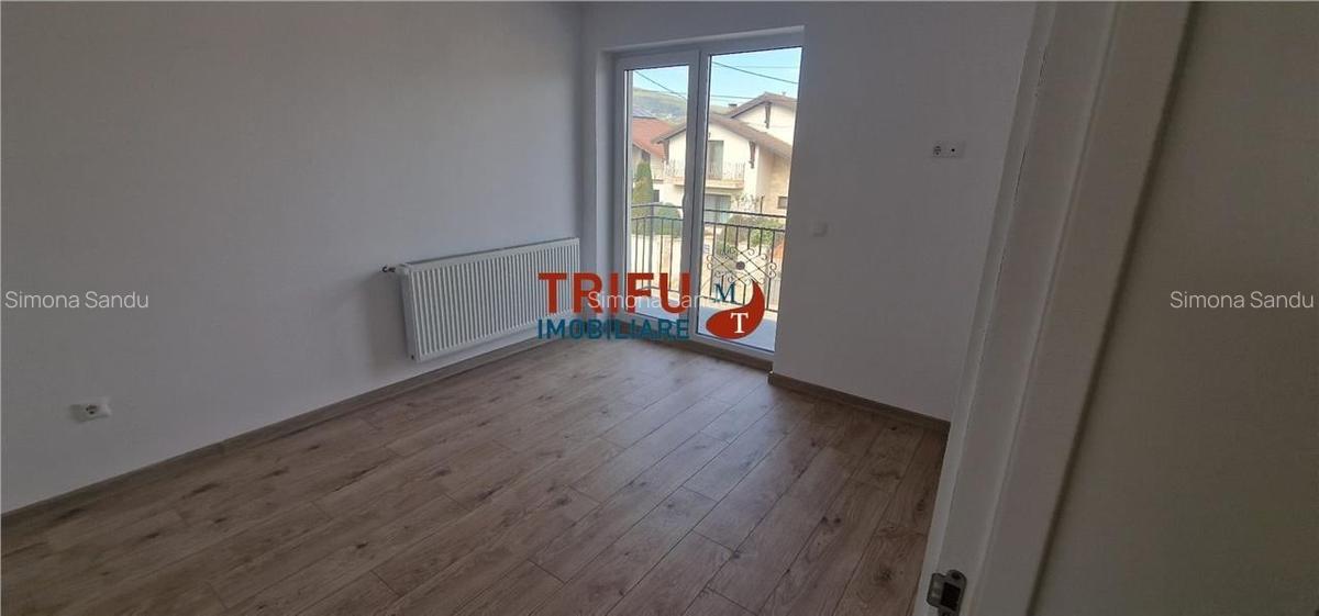 Casă individuală, situată în cartierul Micești. - 12