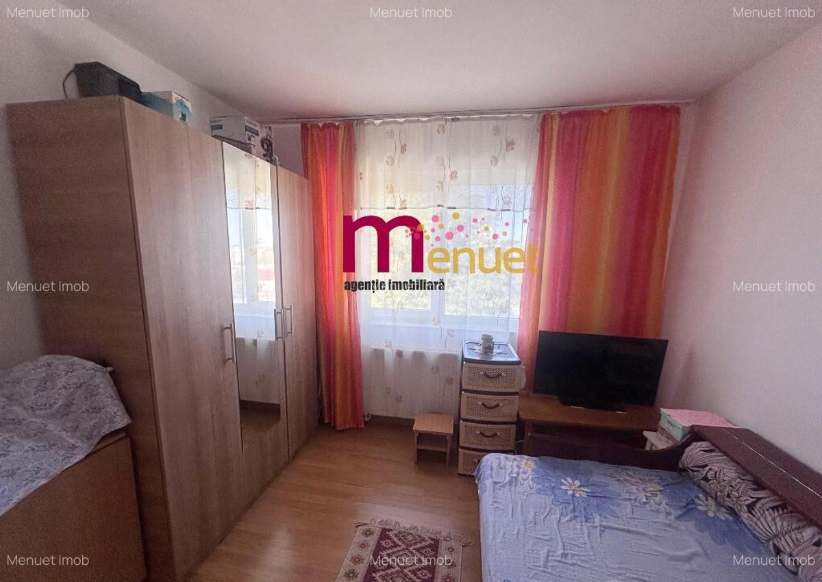 Apartament 2 camere,zona Neptun,etaj 3 - 5