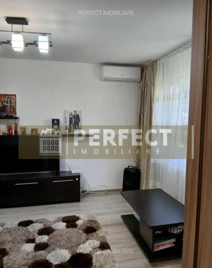 2 camere str.Bahluiului etaj 2,pret 61000!!! - 8