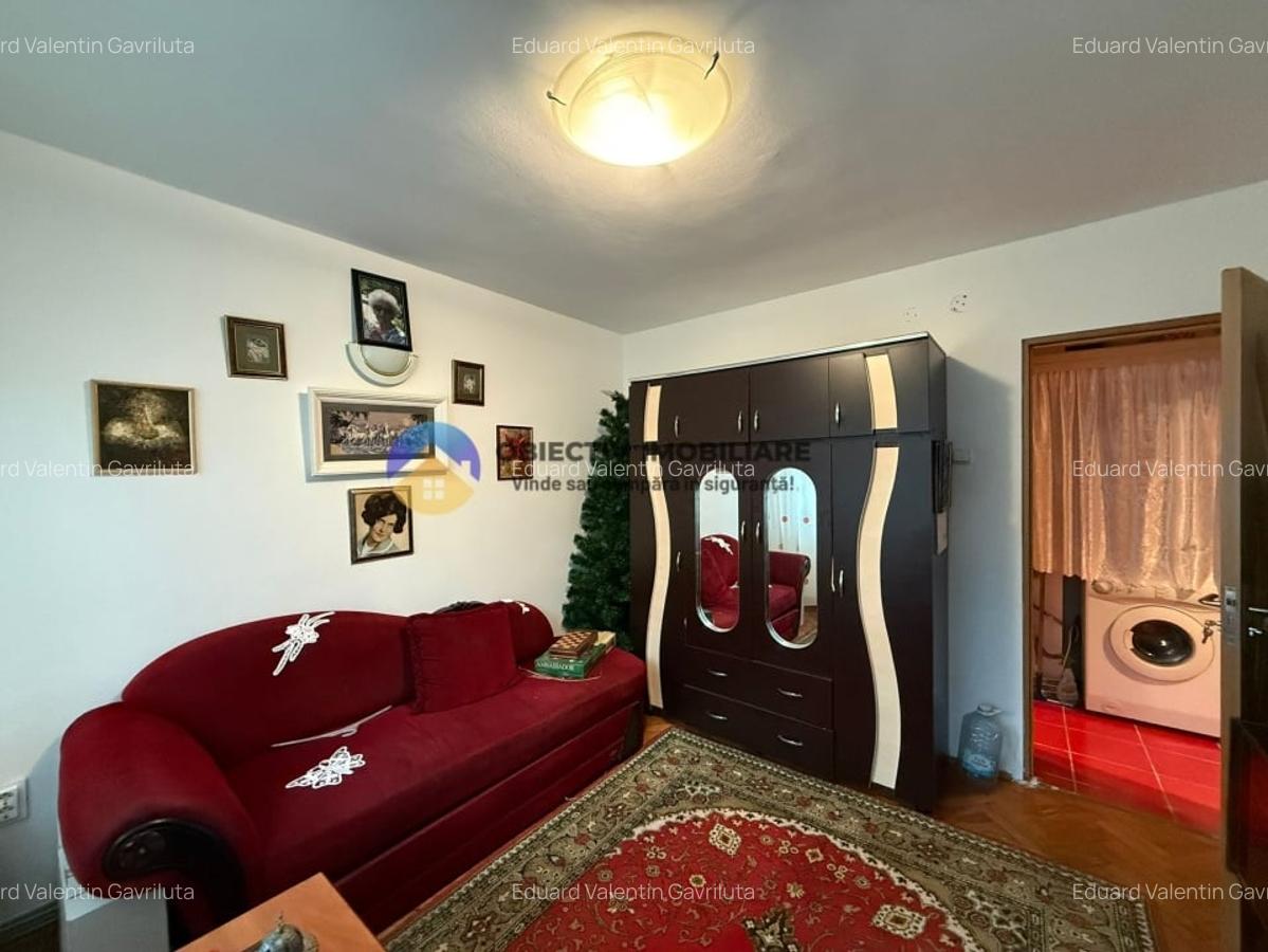 Apartament 2 camere - Centru, Etaj 2 - 3
