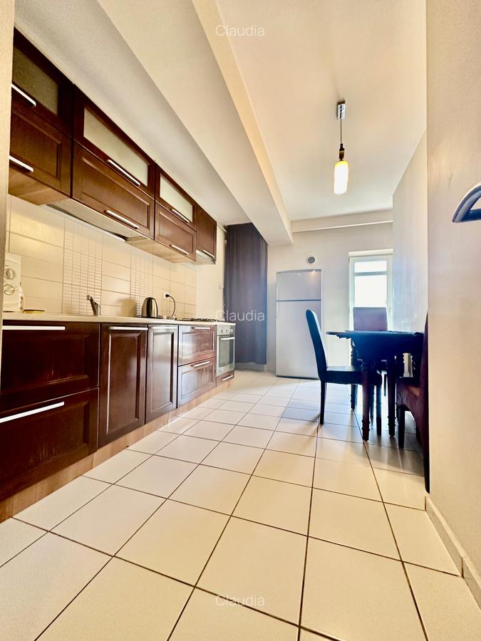 Apartament cu 3 camere decomandat în Herăstrău - 4