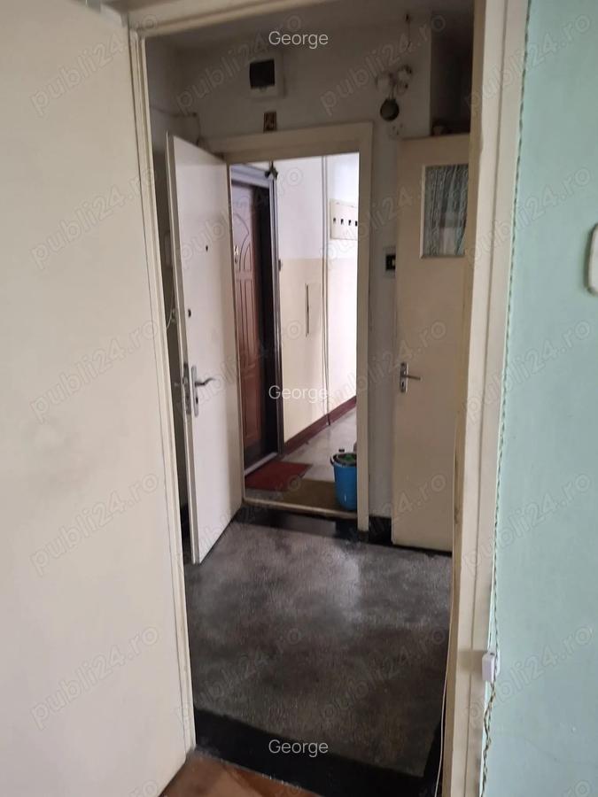 De vanzare apartament semidecomandat - 6
