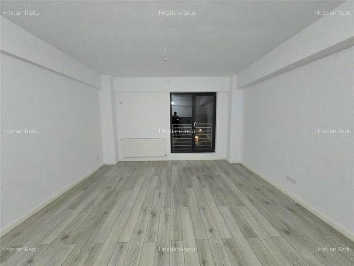 AP.2 CAM. SECTOR 1 CHITILEI MALL COLOSSEUM - 1