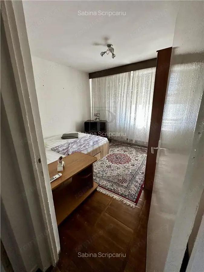 SPITALUL JUDETEAN - 3 Camere - ETAJ 3 - Renovat - Centrala - Clima - 8