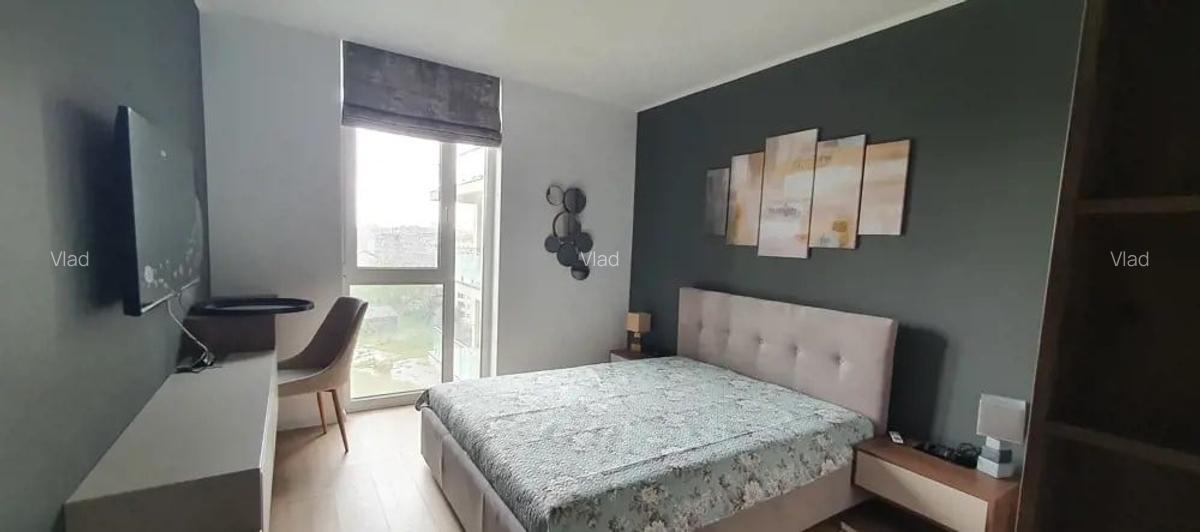 Apartament cu 2 camere semidecomandat în Circumvalațiunii - 3