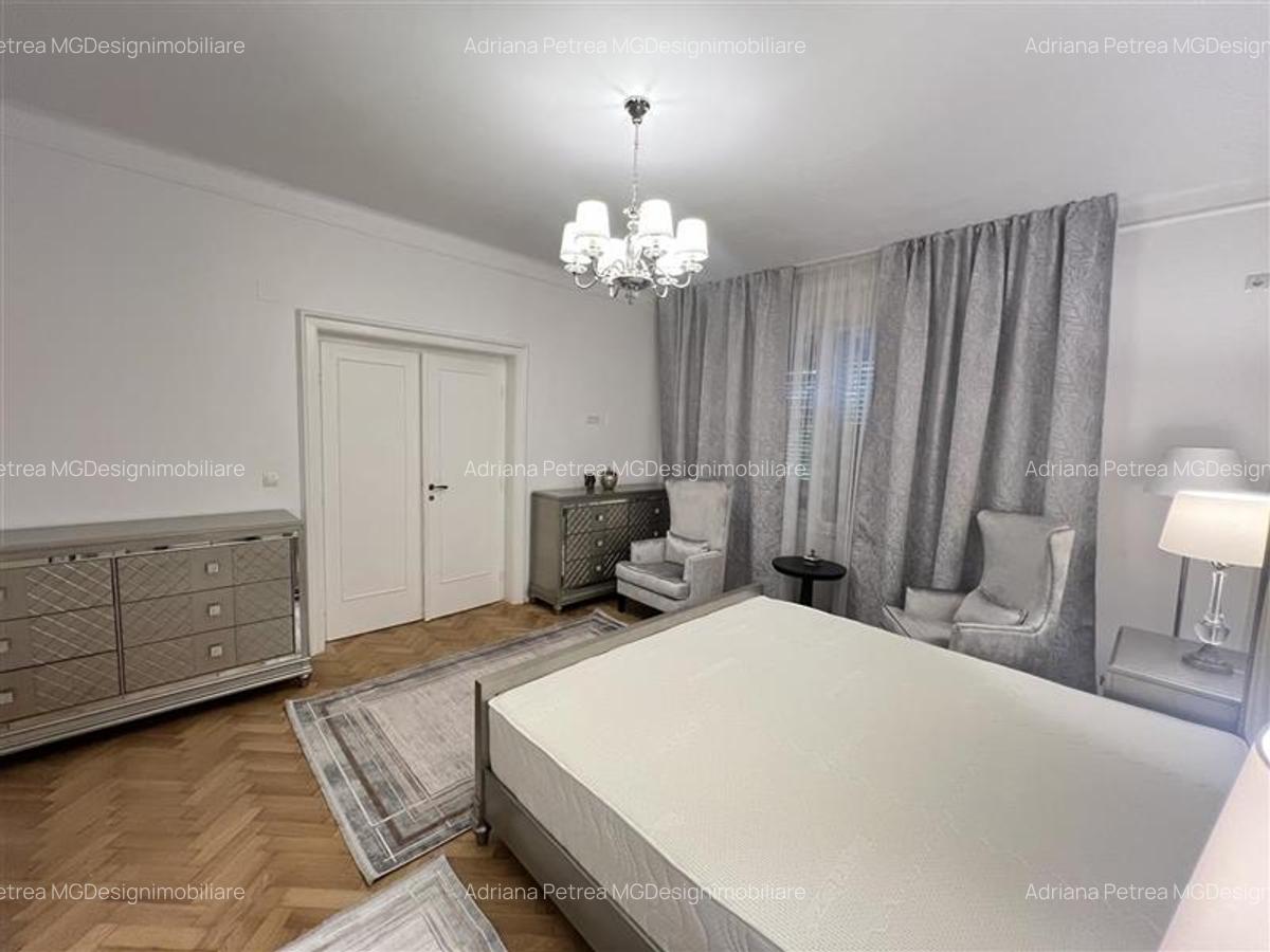 Apartament cu 3 camere decomandat în Bălcescu - 28