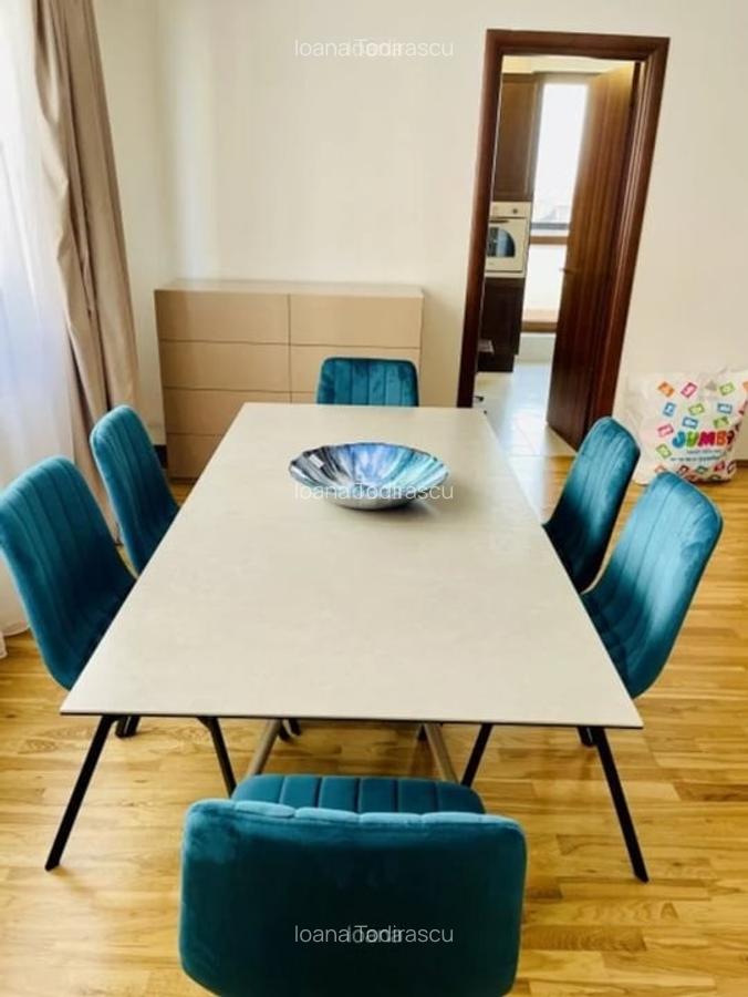 Apartament de lux cu 4 camere in Baneasa - 137 mp, terasa 25 mp, parcare+boxa - 3