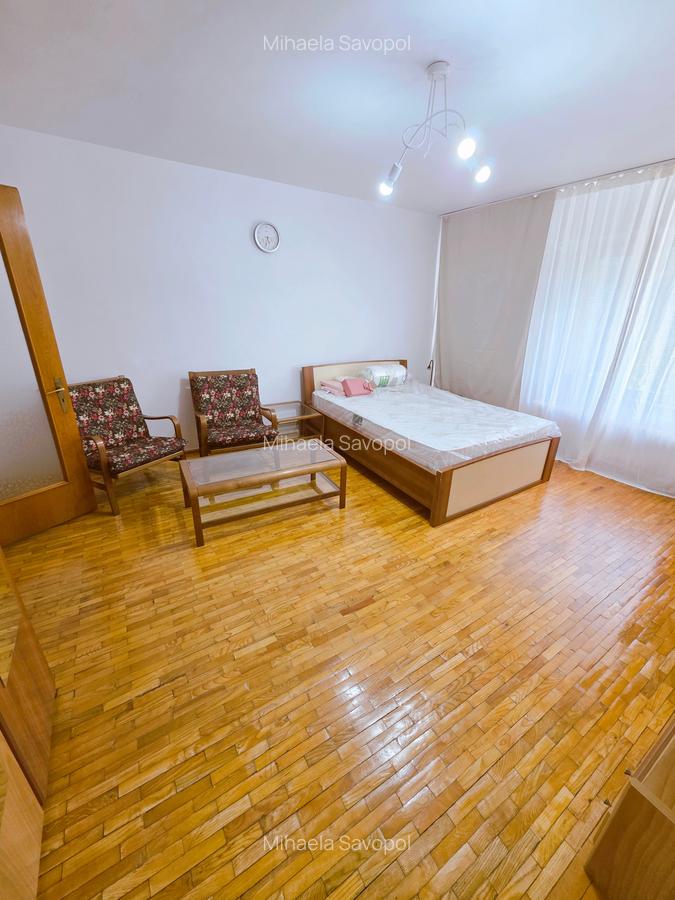 Garsoniera inchiriere Stirbei Voda bloc 1993 etajul 3/7 - 5