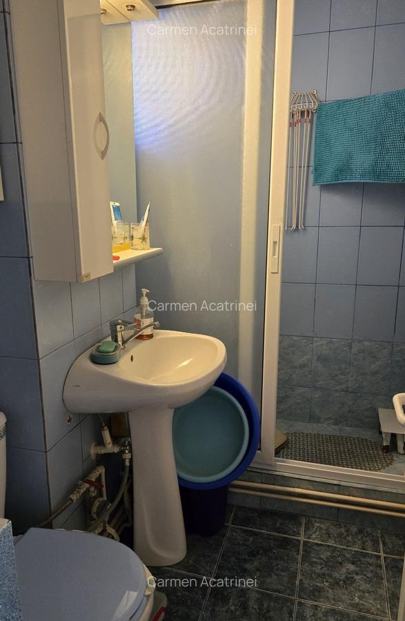 Apartament cu 3 camere circular în Astra - 6