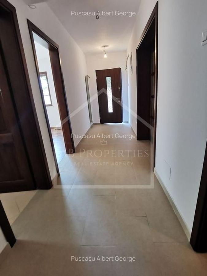 Vilă nouă deosebită | Mihalache - Banu Manta | 9 camere | Jacuzii | TOP - 2