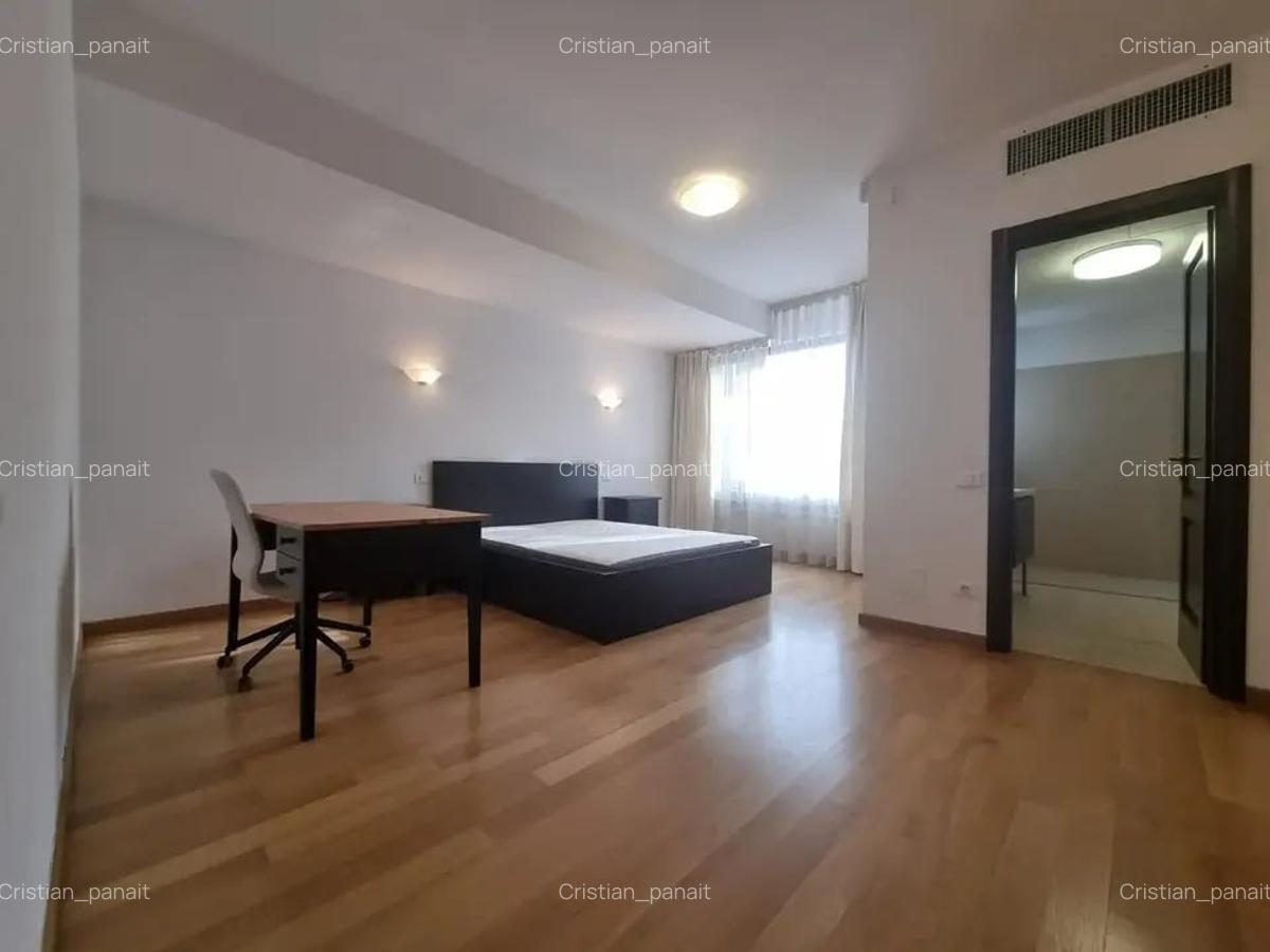 Apartament cu 5 camere decomandat în Kiseleff - 10