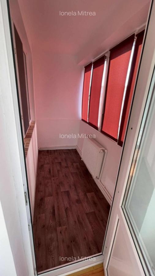 – apartament spațios cu 4 camere la etajul 4/4, 75 m², zona Far - 6