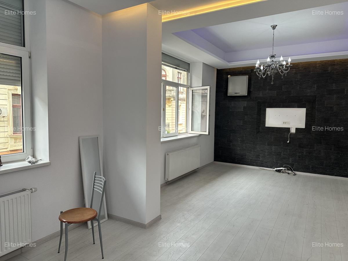 Apartament de 3 camere in Armeneasca/4-Room Apartment in Armeneasca - 3