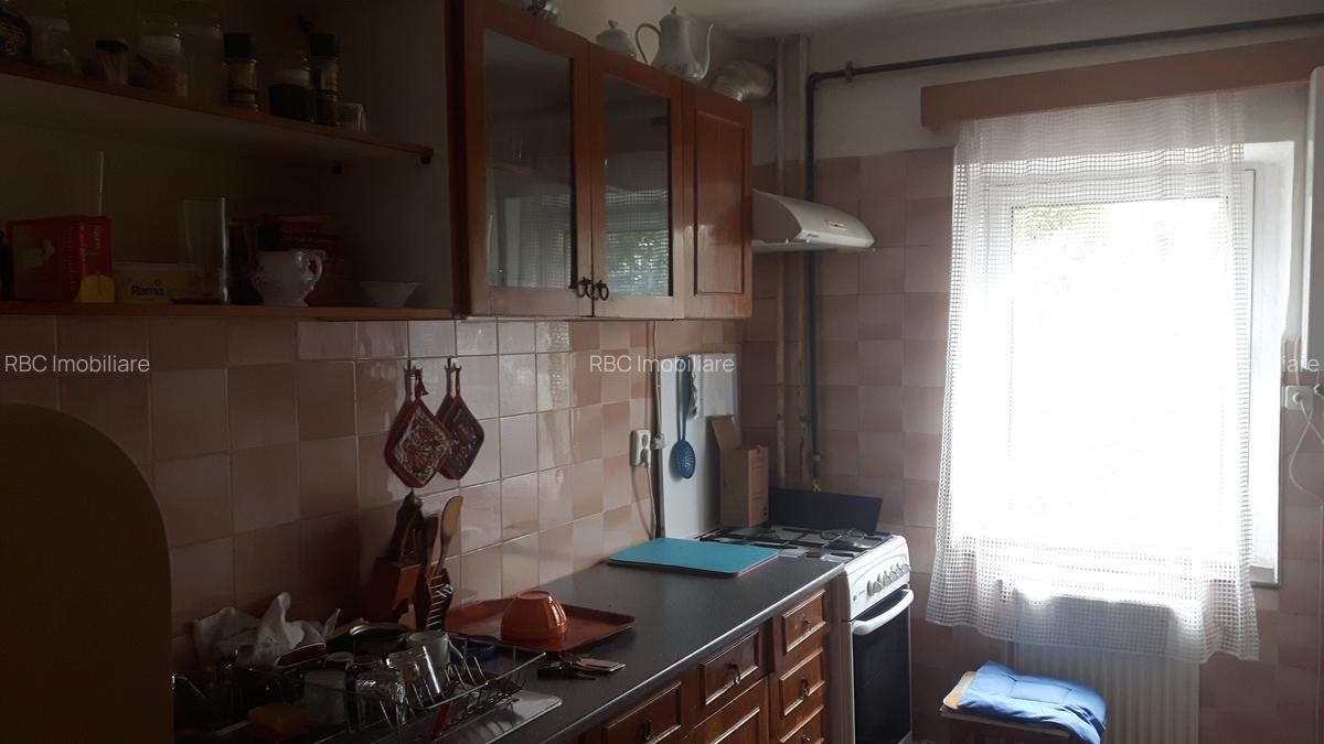 Apartament 3 camere cu 2 bai si balcoane in Zorilor - 16