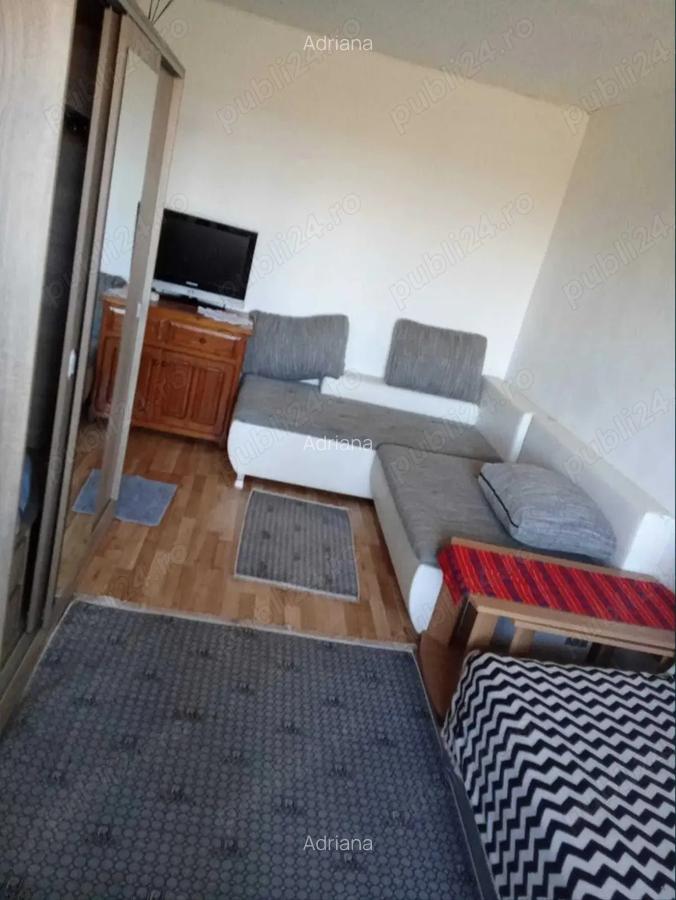 Inchiriez garsoniera - 1