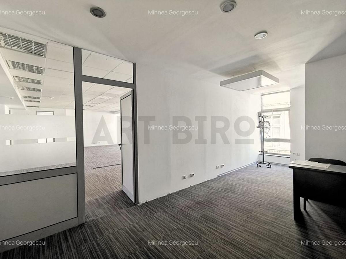 Zero comision, 260-682mp birou mobilat, move-in ready, Romana, 6' metrou - 10