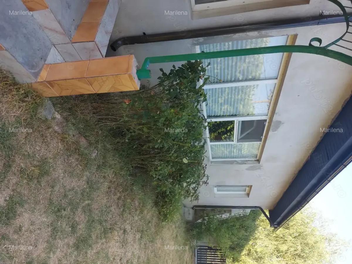 Casa in Petresti(Dambovita) de vanzare 78 000 euro - 5