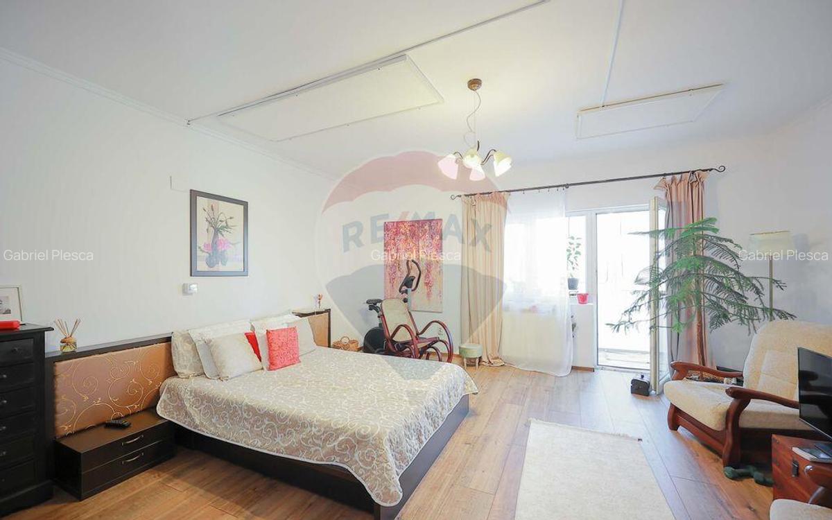Apartament de vanzare cu o camera 38 mp Sanmartin, Par... - 1