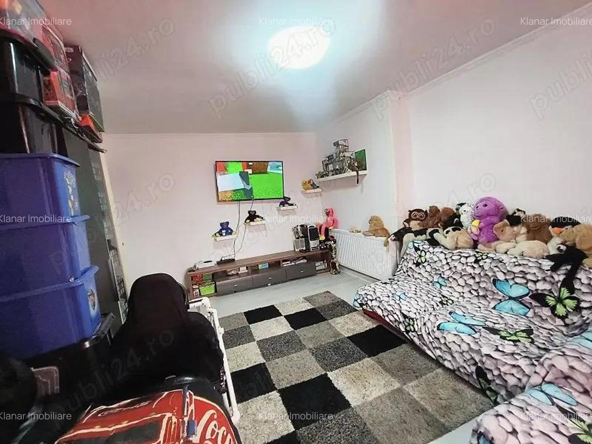 Apartament 4 camere de vanzare in Curtea de Arges zona Confectii - 10
