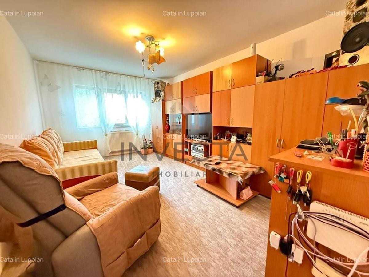 De vanzare apartament cu 2 camere pe strada Tulcea ! - 1