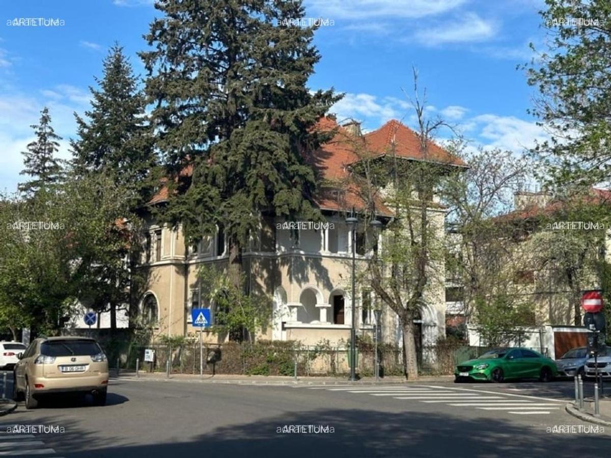 Vila individuală în zona exclusivistă Radu Beller  -  Primăverii/   București - 1 Vila individuală în zona exclusivistă Radu Beller  -  Primăverii/   București - 1