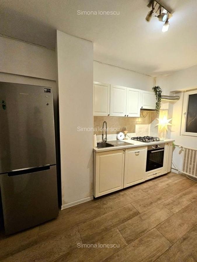 De închiriat: ap. 4 cam-sediu firma/locuit-pet friendly-Bd. Lacul Tei - 8