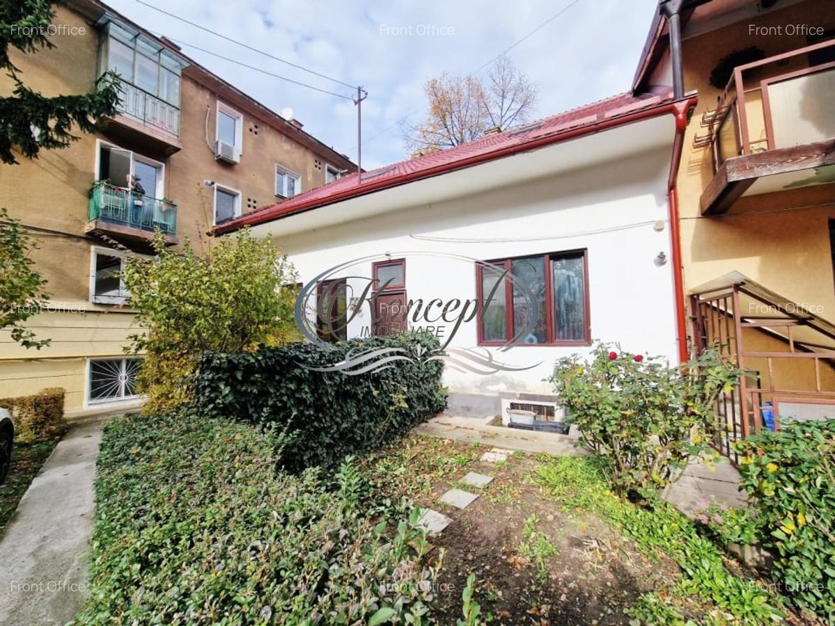 Investitie ideala: casa cu 2 unitati locative si curte, str. Horea - 1
